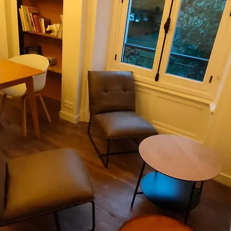 Kastellren - - Grand Parking Prive B&B